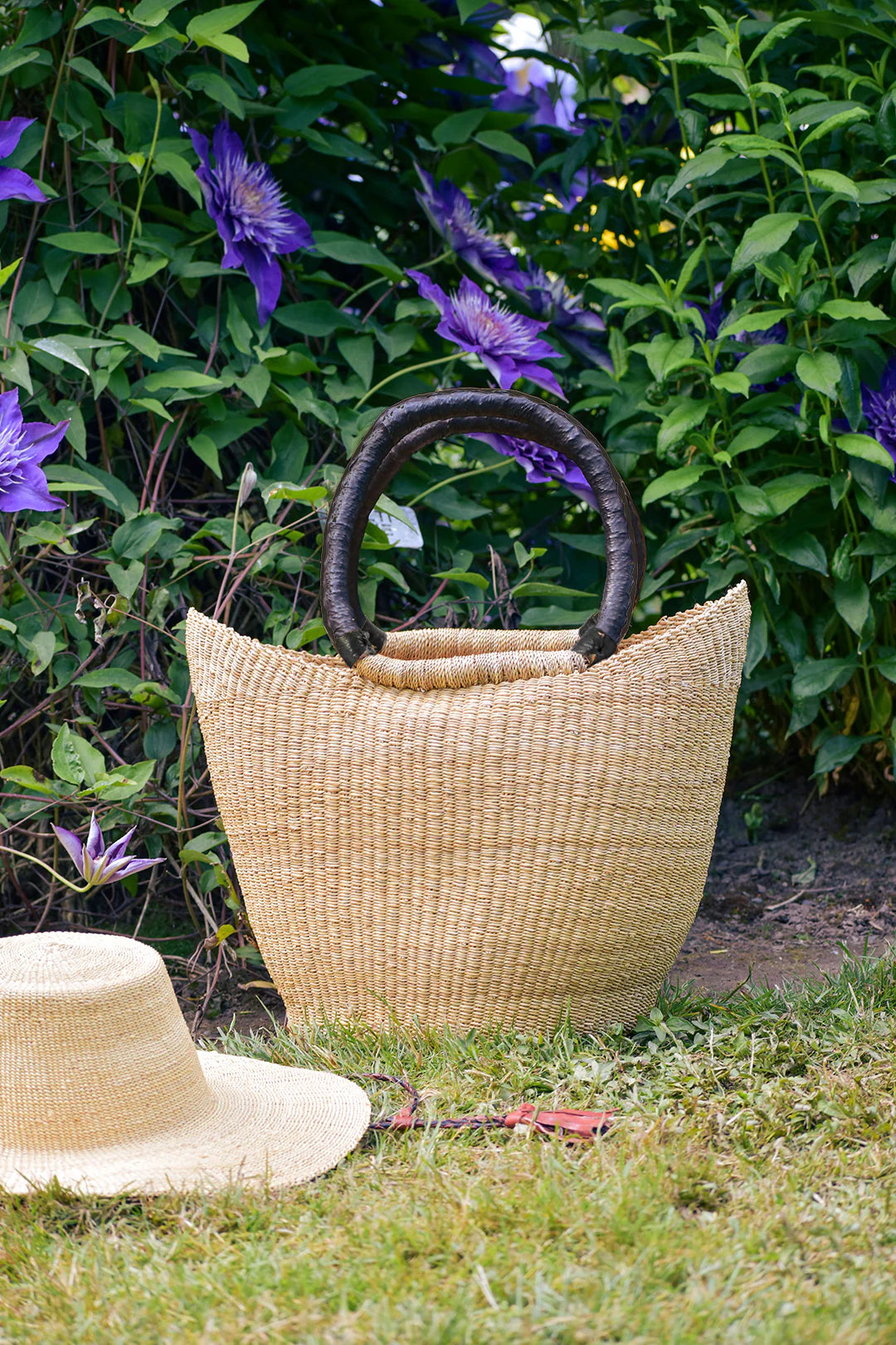 The Bolga Wing Shopper - Natural & Black